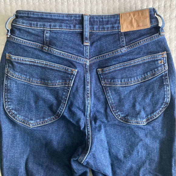 Madewell Curvy Perfect Vintage Jean, sz 26, Dark Wash - Picture 3 of 10